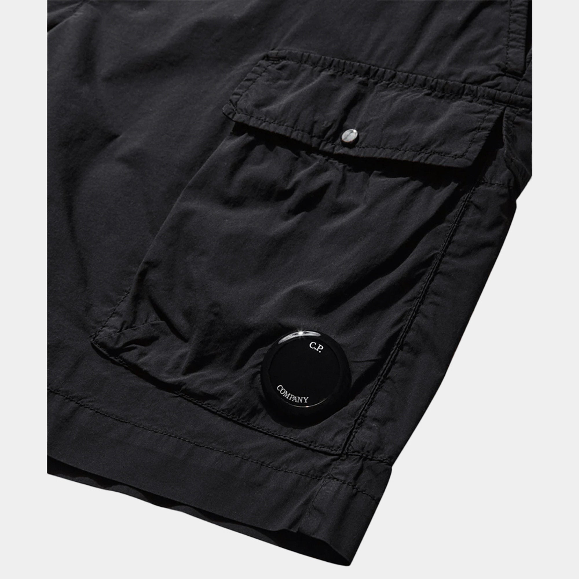 Cp Company 111A 50 Fili Lens Cargo Shorts In Black