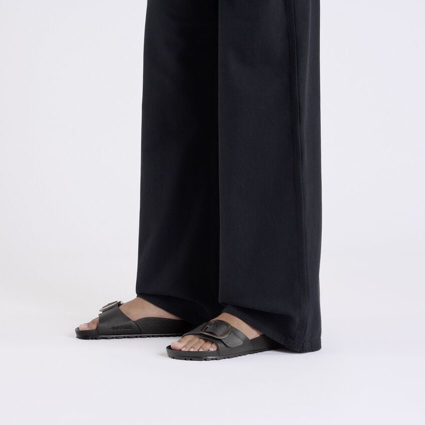 Madrid Big Buckle EVA Black Medium/Narrow
