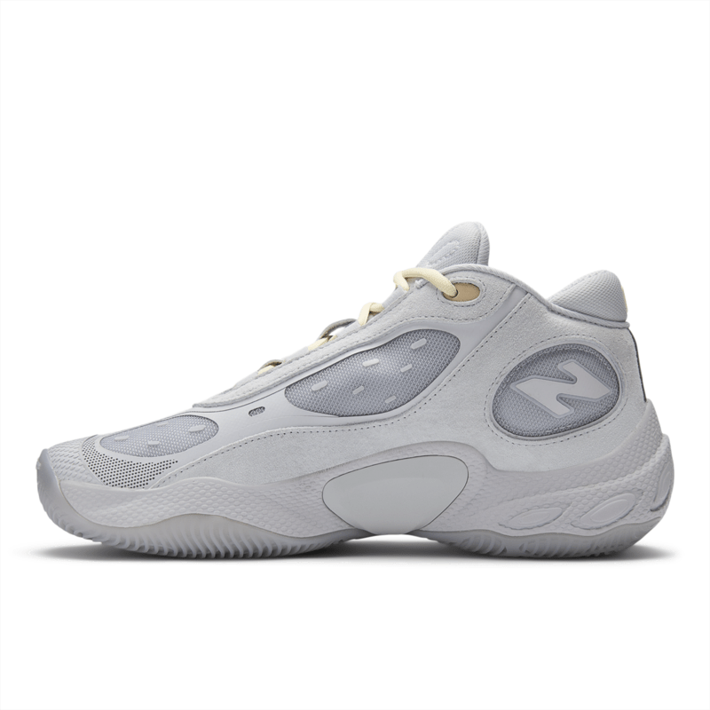 New Balance Men's Fresh Foam BB V3 Basketball Shoe