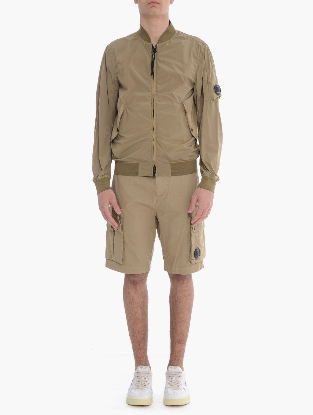 Cp Company 315A Multi Pocket Lens Cargo Shorts In Tree House