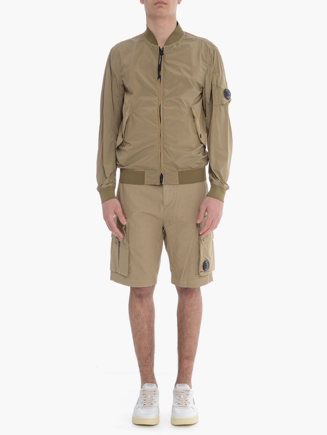 Cp Company 315A Multi Pocket Lens Cargo Shorts In Tree House
