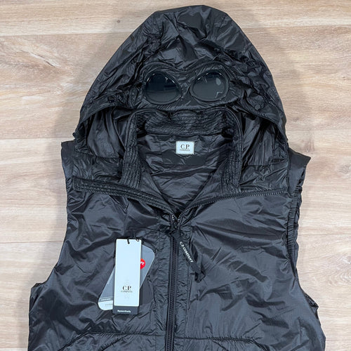 C.P. Company Nada Shell Goggle Padded Gilet in Black