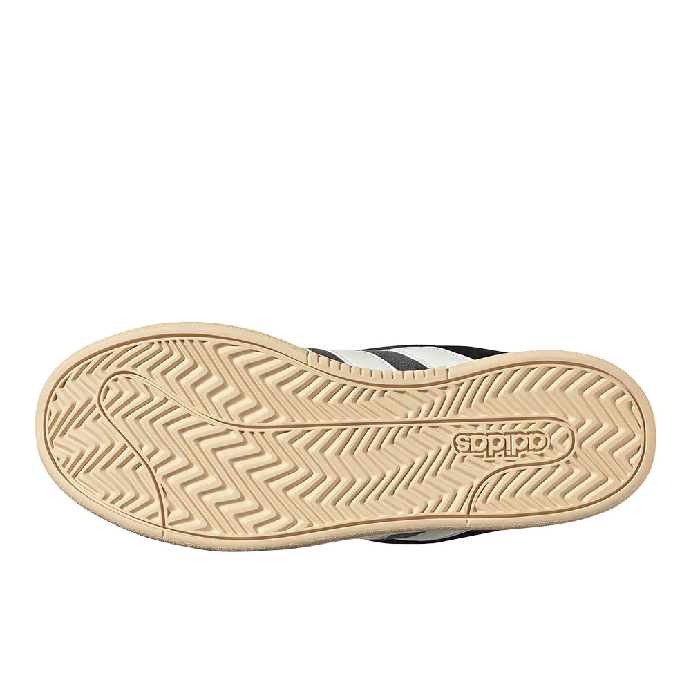 Grand Court Alpha 00s Lace Up Sneakers